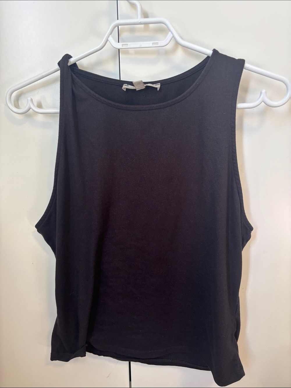 Gaze Cropped Black High Neck Tank size large